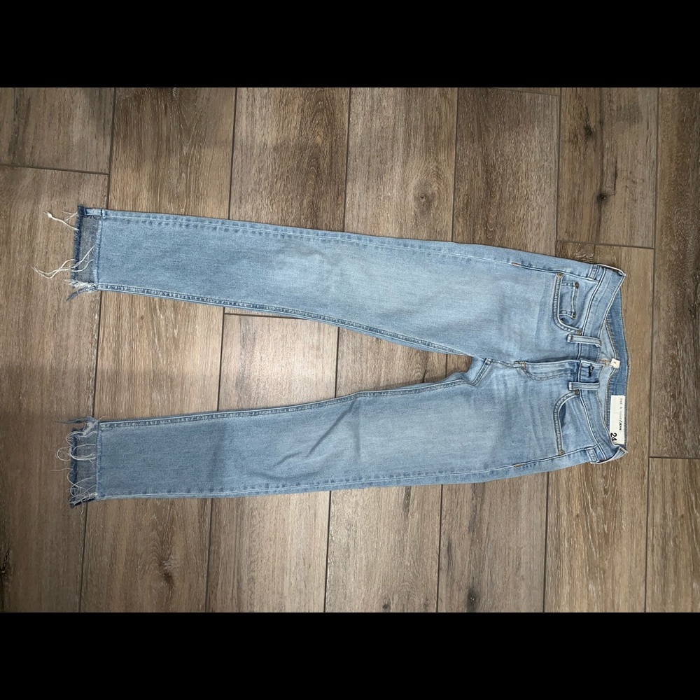 Rag & bone Ankle Crop raw hem denim size 24